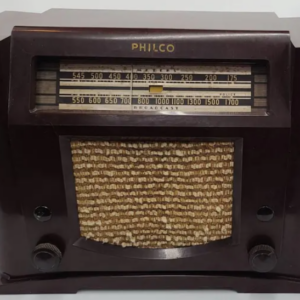Vintage Philco AM Farm Radio Model 41-90 (Modified from Battery to 110 VAC Operation)