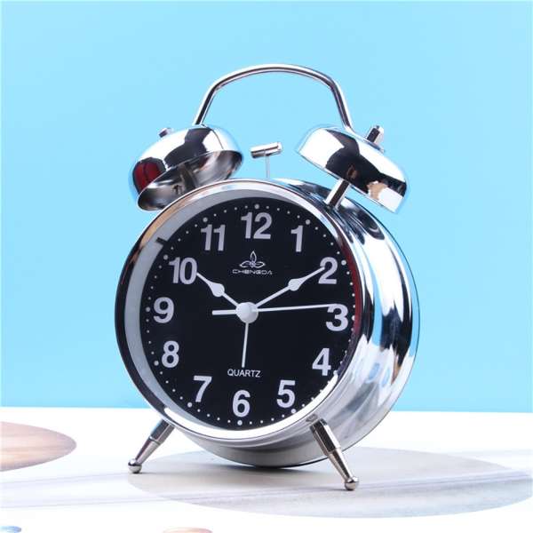 4 Inch Metal Round Alarm Clock Mute Accurate Retro Luminous Bedside Clock with Night Light Black